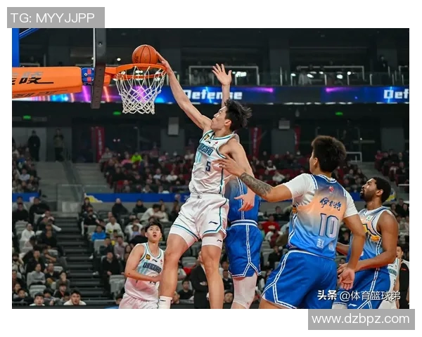 2015年新疆队与同曦队激战回顾：精彩瞬间与赛季亮点分析