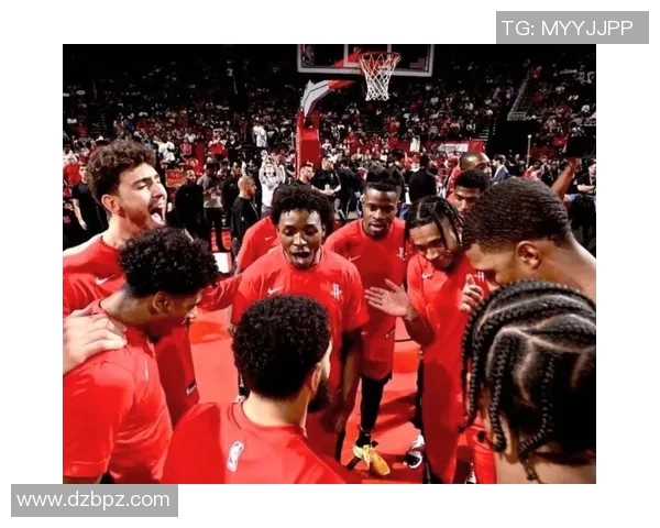 2020年火箭队与爵士队激战回顾：一场精彩的季后赛对决与球星表现分析